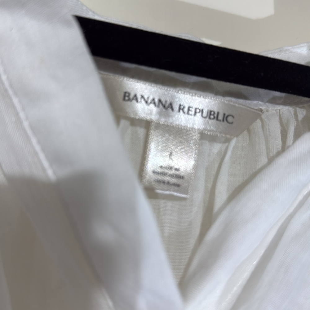 Banana Republic Sheer Crisp White Hidden Button Down Blouse Oversized Size L - Picture 2 of 6